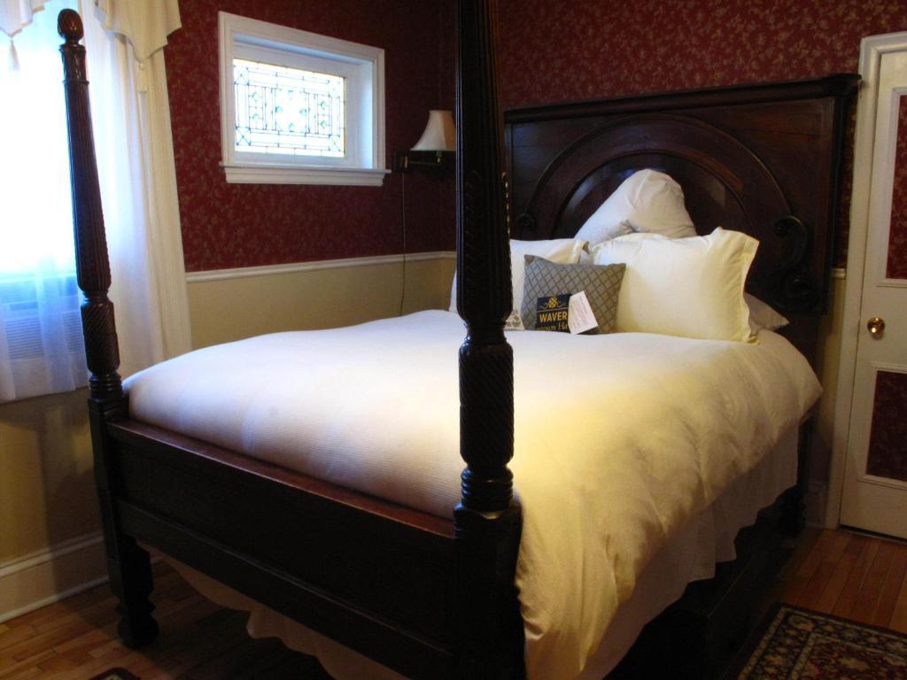 Halifax Waverley Inn Номер фото